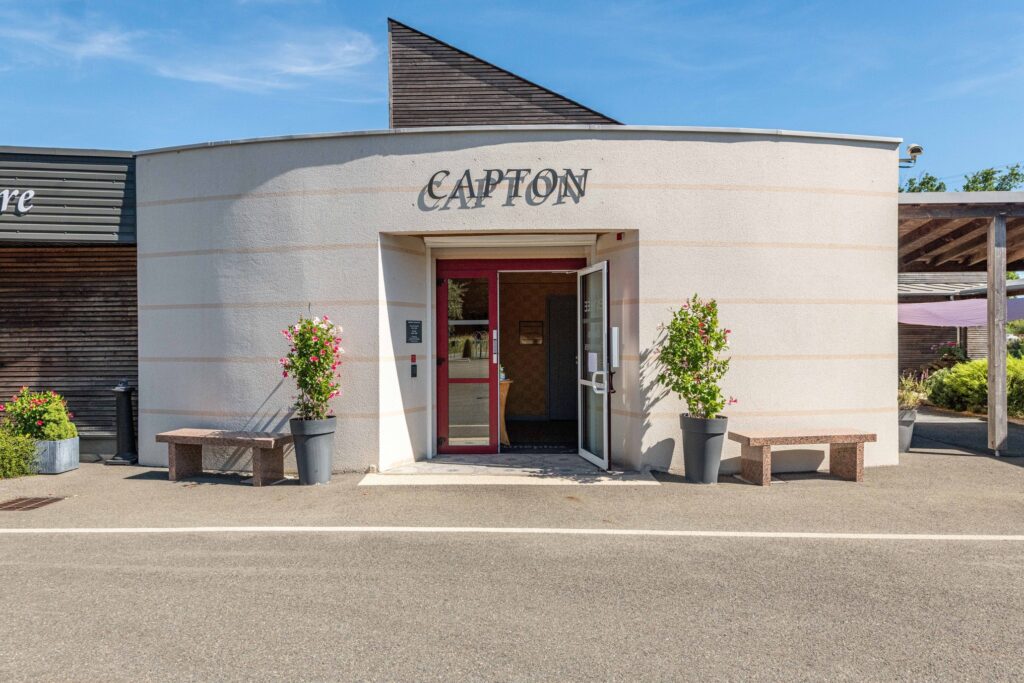 entree funeraire Capton